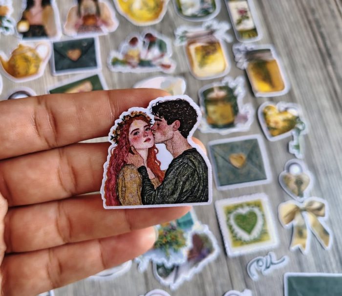 Letters in green - Image 10