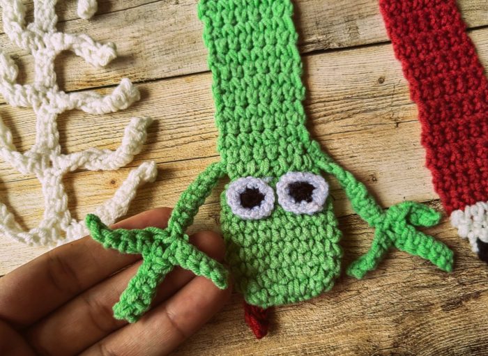 Crochet book mark - Image 7