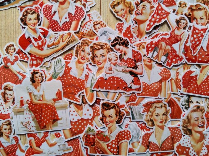 FB_IMG_1702254826002-2 Retro housewife sticker - Image 9