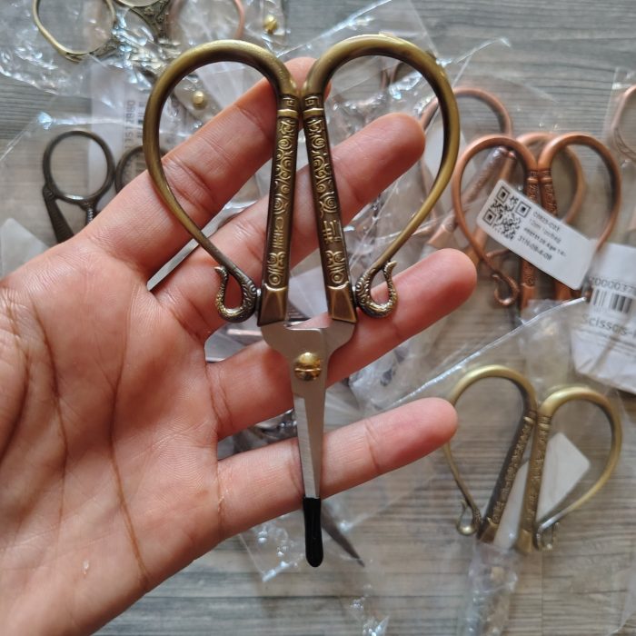 Vintage scissors - Image 3