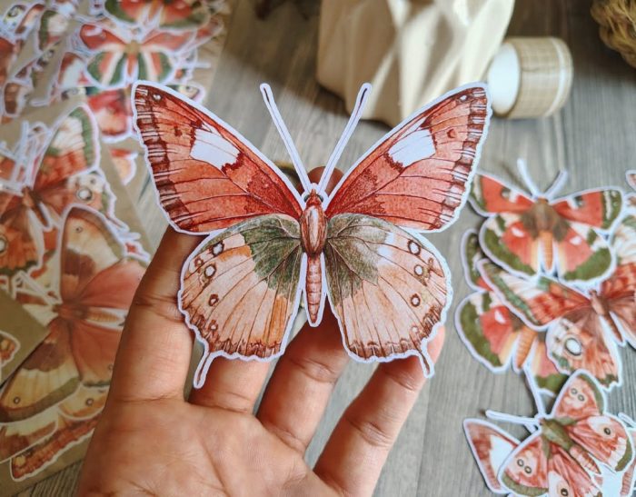 2025/09/1000042704.jpg Fall Butterflies - Image 7
