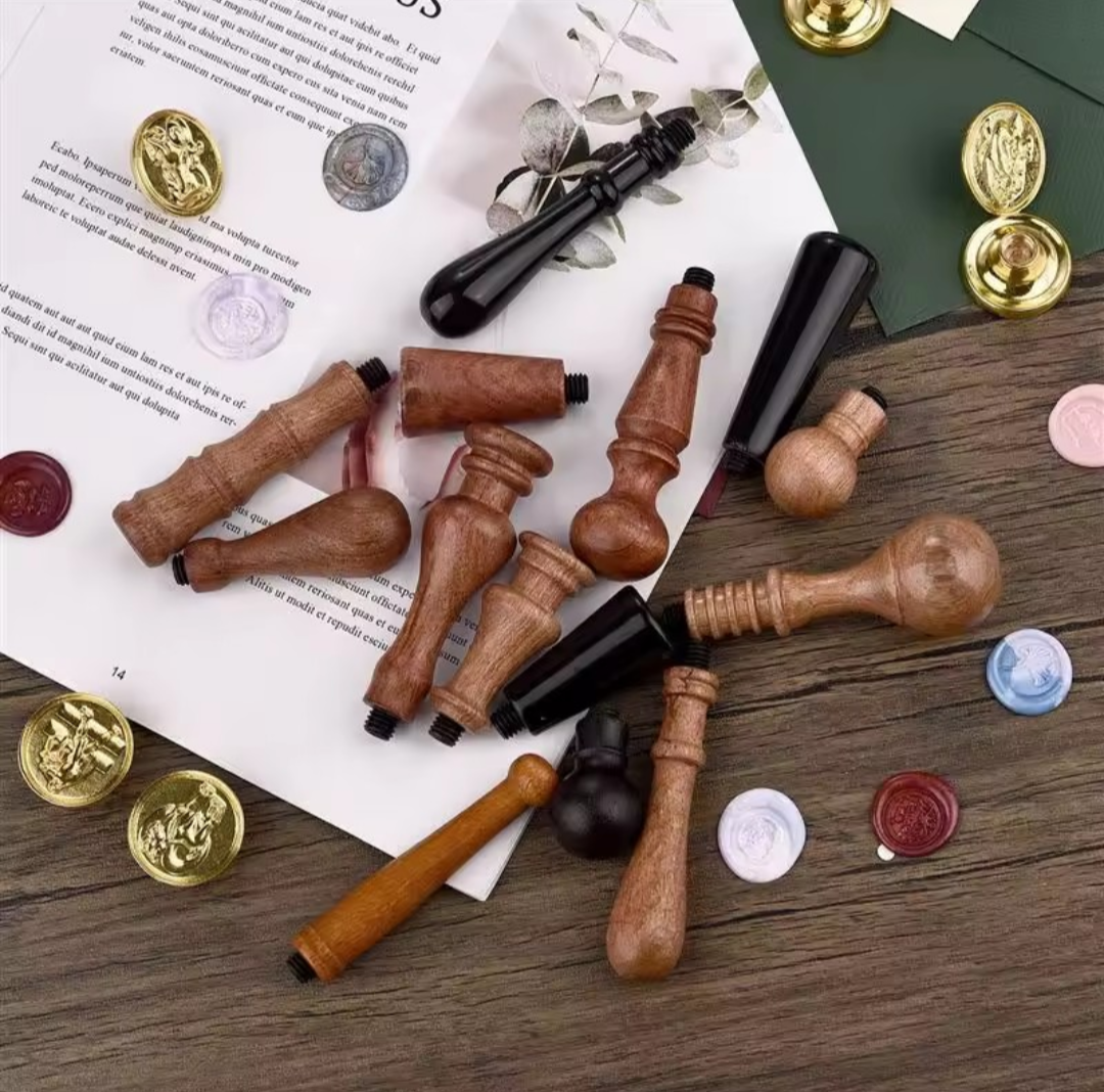 2025/11/1000065894.png Wooden handle - Image 1