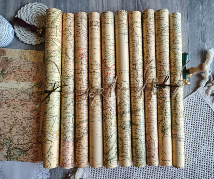 Vintage maps - Image 11