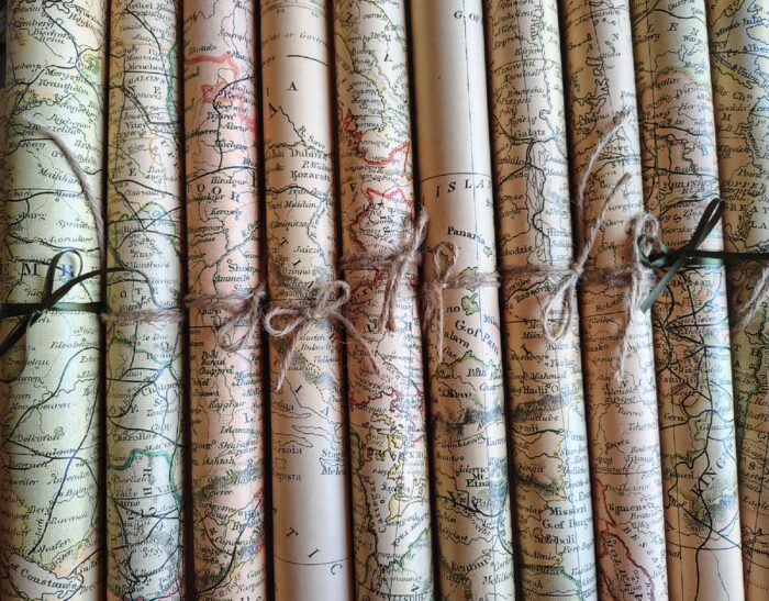 Vintage maps - Image 3