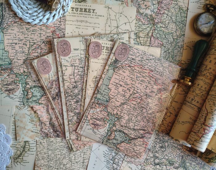 Vintage maps - Image 4