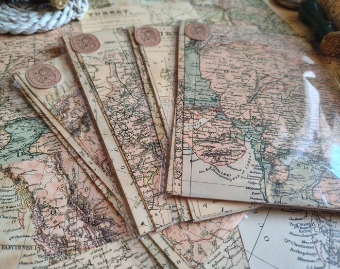 Vintage maps - Image 7